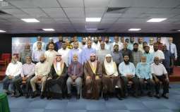 وزير الشؤون الإسلامية المالديفي يفتتح أولى جلسات الدورة العلمية للأئمة والخطباء والمؤذنين