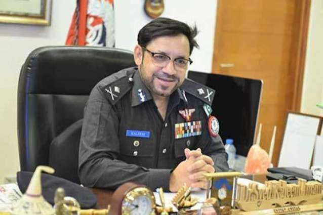 IG Sindh takes notice of killing of university student upon putting up resistance during robbery