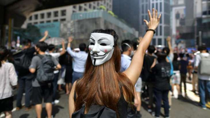 Beijing Says Backs Ban on Wearing Masks at Hong Kong Protests