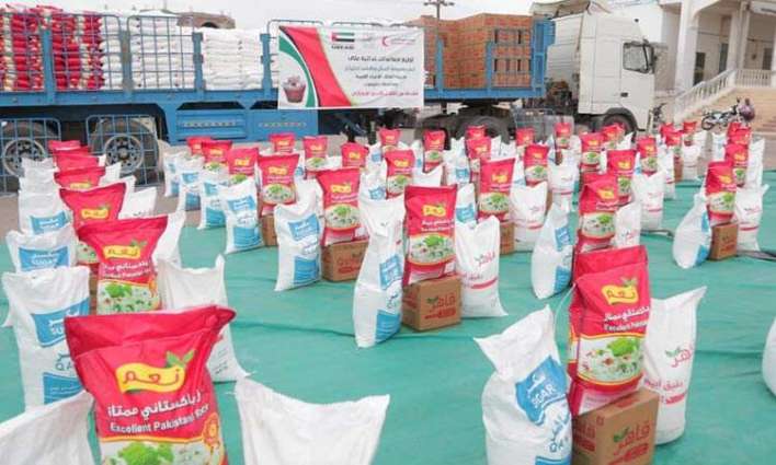 UAE distributes 80 tonnes of food aid in Mukalla