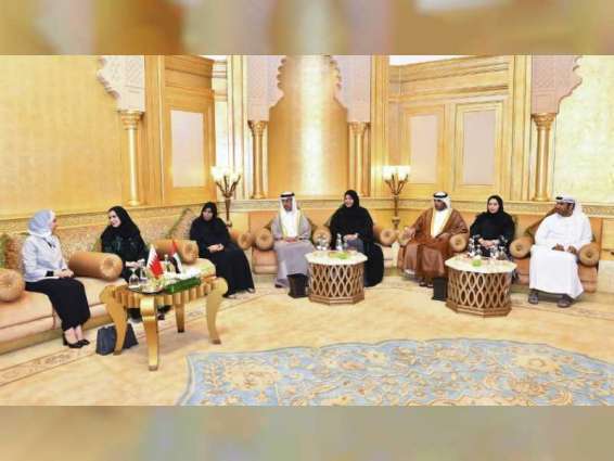 أمل القبيسي تلتقي رئيسة مجلس النواب البحريني