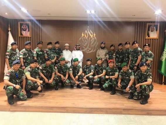 مركز الحرب الفكرية يستقبل الملتحقين بدورة مكافحة الإرهاب من منسوبي القوات المسلحة الإندونيسية