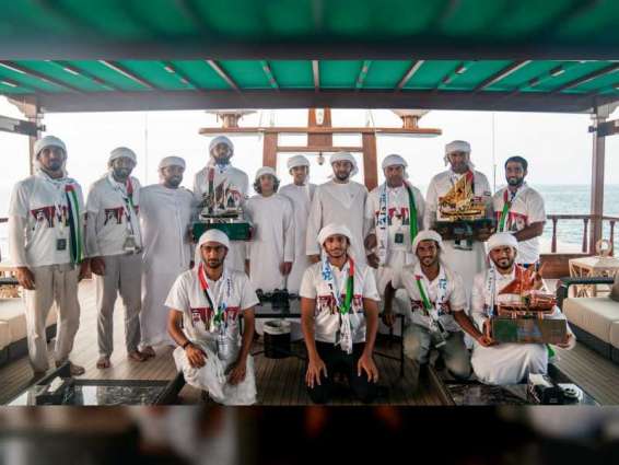 حمدان بن زايد يتوج المحمل " زلزال " بطلا لسباق دلما التاريخي للمحامل الشراعية فئة 60 قدما