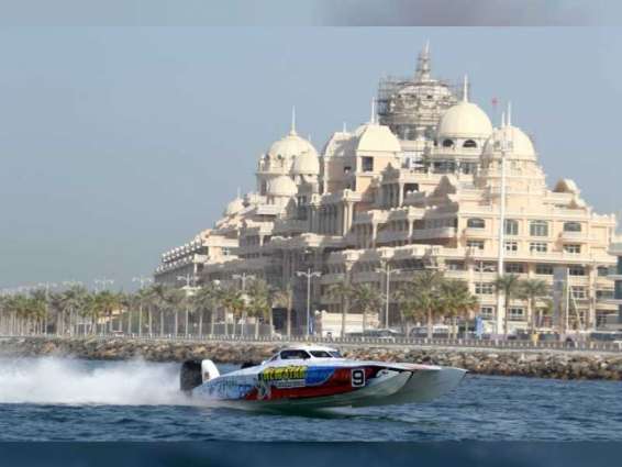 دبي البحري يستضيف منافسات الجائزة الكبرى للزوارق السريعة " إكس كات "