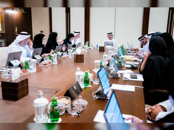 Abdullah bin Zayed chairs meeting of Education and Human Resources Council