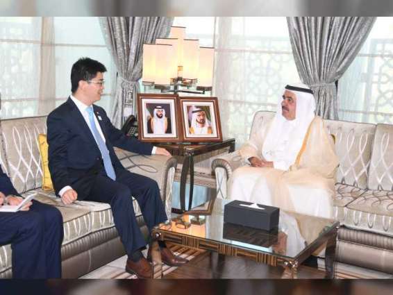 Hamdan bin Rashid receives Chinese Consul-General in Dubai