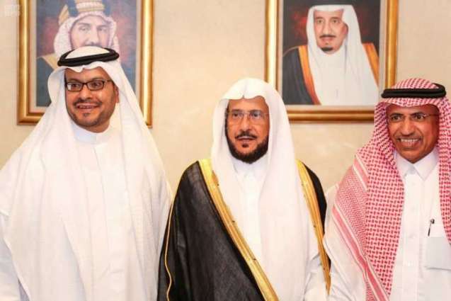 سفير المملكة لدى سلطنة عمان يحتفي بوزير الشؤون الإسلامية