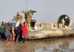 Pakistan Navy Distributes Ration In Sea Cyclone ‘Kyarr’ Affected areas Of Keti Bandar, Thatta