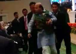 BJP leader taken out by security for interrupting Suri during speech on Occupied Kashmir