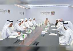 منصور بن زايد يجتمع مع أمناء المجالس التنفيذية لإمارات الدولة