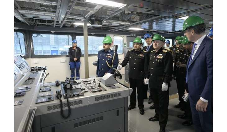 Chief Of The Naval Staff Admiral Zafar Mahmood Abbasi Meets Romanian Chief Of Defence Staff And Chief Of Romanian Naval Forces