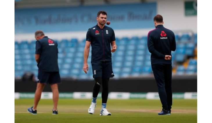 Englan's Anderson to continue recovery in South Africa