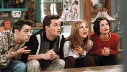 Jennifer Aniston and 'Friends' cast in talks with HBO Max for reunion: report