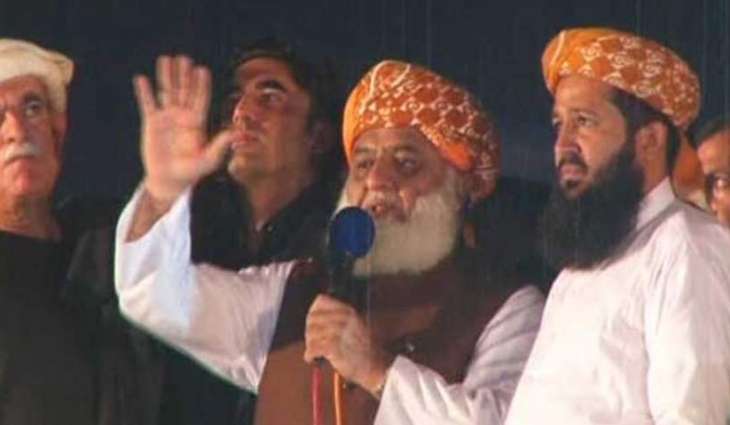 JUI-F Chief will give two options to govt after two-day ultimatum