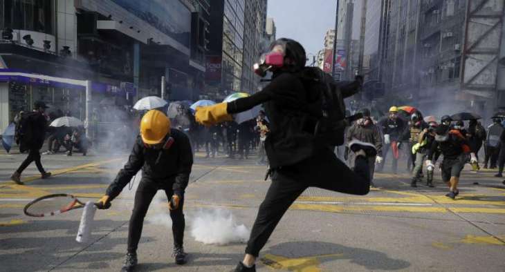 Hong Kong Rioters Vandalize Office of Xinhua News Agency Amid Ongoing Violence - Reports