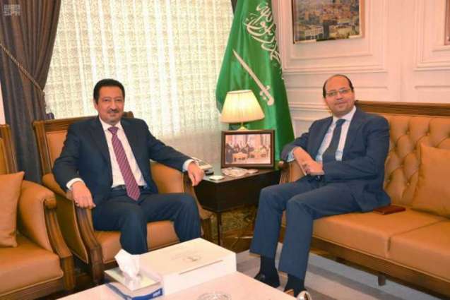 السفير الخريجي يستقبل القائم بأعمال سفارة جمهورية مصر العربية لدى جمهورية