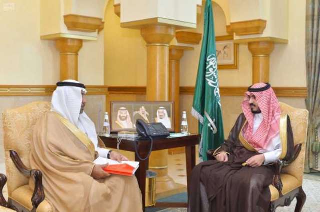 سمو الأمير بدر بن سلطان يستقبل مدير هيئة السياحة بمنطقة مكة المكرمة