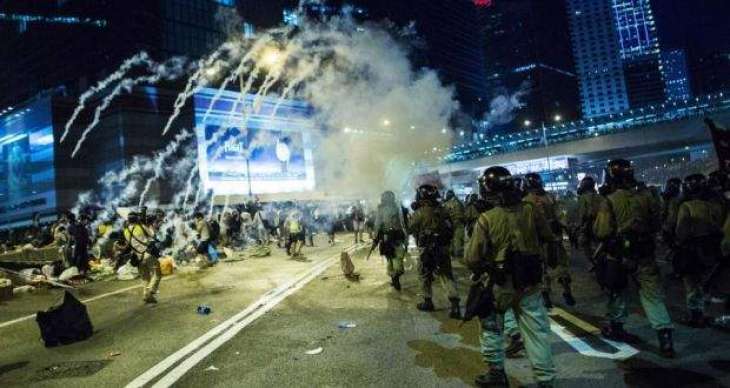 Hong Kong Police Use Tear Gas to Disperse Protesters in Central District