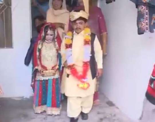 أقصر عروسین في مدینة ملتان بباکستان