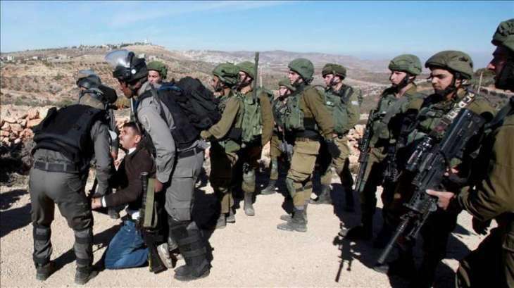 Israeli Forces Detain 11 Palestinians in West Bank - Reports