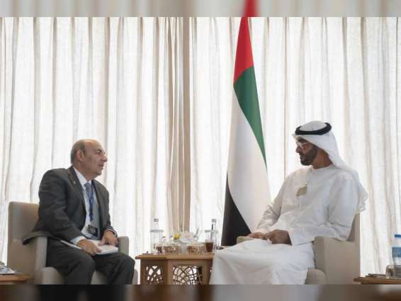 Mohamed bin Zayed receives leaders of aviation industry
