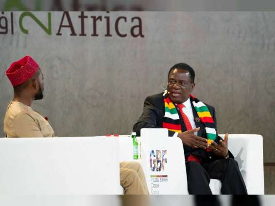 رئيس زيمبابوي يتعهد بتقديم التسهيلات للمستثمرين 