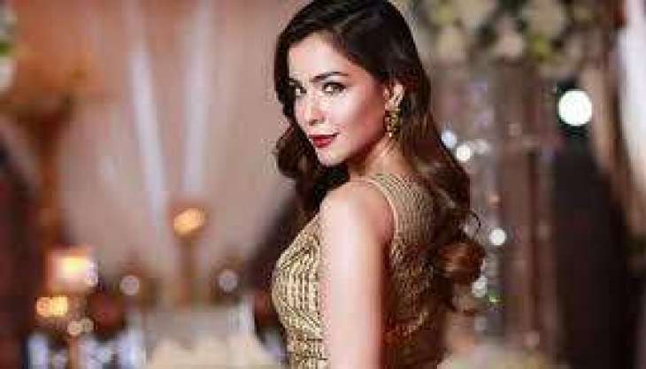 Humaima Malick shows off singing skills in birthday message to Bollywood producer