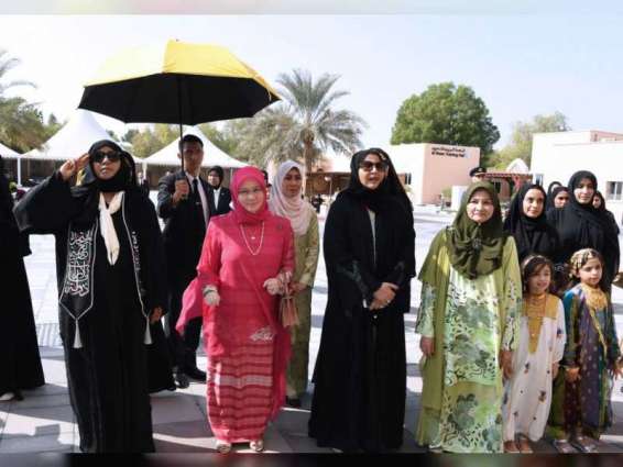 Malaysia's Queen commends Sheikha Fatima's role in empowering Emirati women