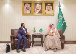 وزير الحج والعمرة يستقبل وزير الشؤون الإسلامية والتعليم الأصلي بجمهورية موريتانيا