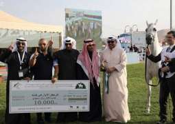 منافسات بطولة مركز الملك عبدالعزيز للخيل العربية الأصيلة تتواصل في يومها الثاني