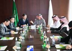 وفد صيني يزور مركز الحوار الوطني ويطلع على تجربته في تعزيز التعايش وترسيخ قيم السلام والتسامح