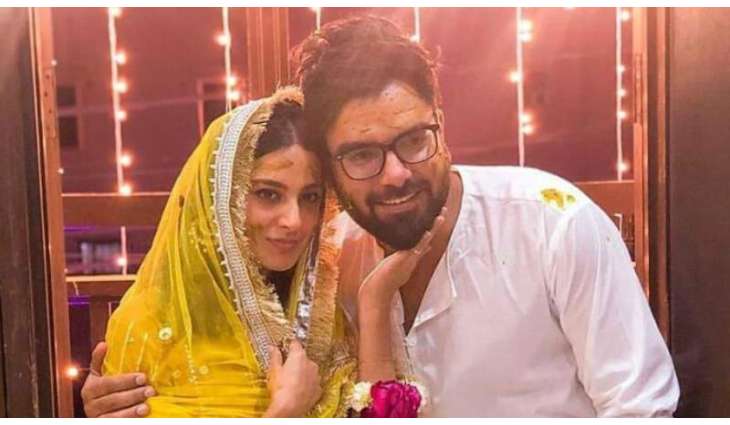 Fans, colleagues send love messages to Iqra Aziz, Yasir Hussain over wedding festivities