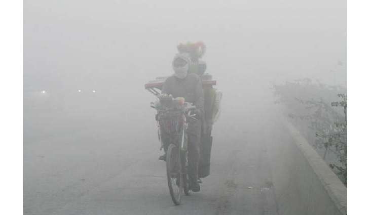 Dense fog hits several cities in Punjab