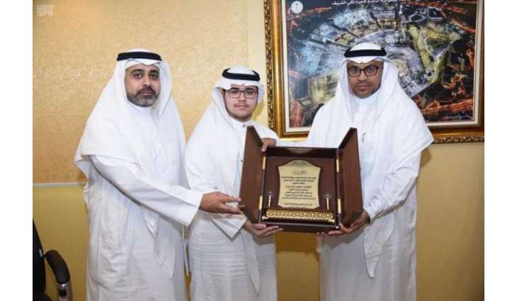 مدير تعليم منطقة مكة يكرم عدداً من الطلاب المتميزين لتحقيقهم إنجازات محلية وعالمية متقدمة
