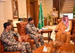 سمو الأمير مشعل بن ماجد يستقبل نائب مدير عام السجون ومدير سجون منطقة مكة المكرمة