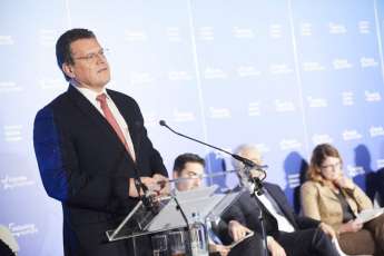 Sefcovic Confirms Ukraine's Gas Transport Operator Ready to Work in Compliance With EU Law