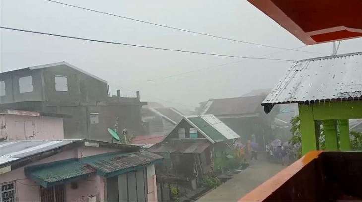 Philippines Evacuates Over 225,000 People Due to Powerful Typhoon - Reports