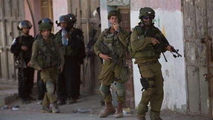 Israeli forces arrest 15 Palestinians in West Bank