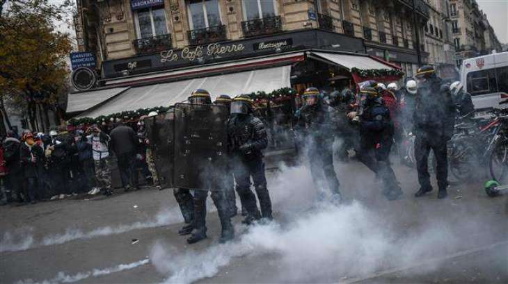 Paris Prosecution Launches Probe Into Alleged Police Brutality During Thu Strike - Reports