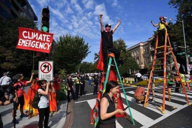 Climate Protesters Snarl Washington Rush Hour Traffic - Police