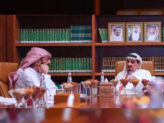 حاكم عجمان يطلع على الميزانية التقديرية وإنجازات وخدمات مؤسسة حميد بن راشد الخيرية