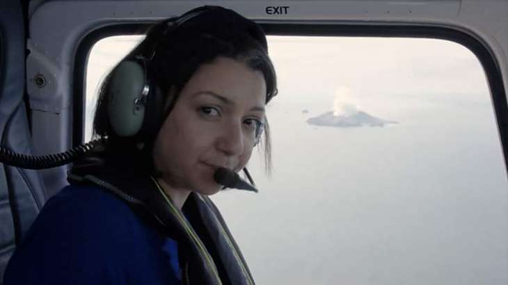 White Island volcano: NZ police to recover bodies despite danger