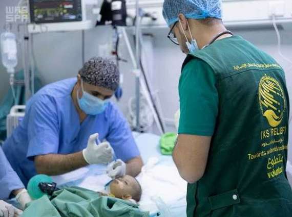 الحملة الطبية لمركز الملك سلمان للإغاثة لجراحات القلب المفتوح تجري 15 عملية جراحية في مدينة المكلا