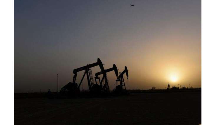 Oil Hits Near 4-Month Highs Amid US-Iran Exchange of Strike Threats