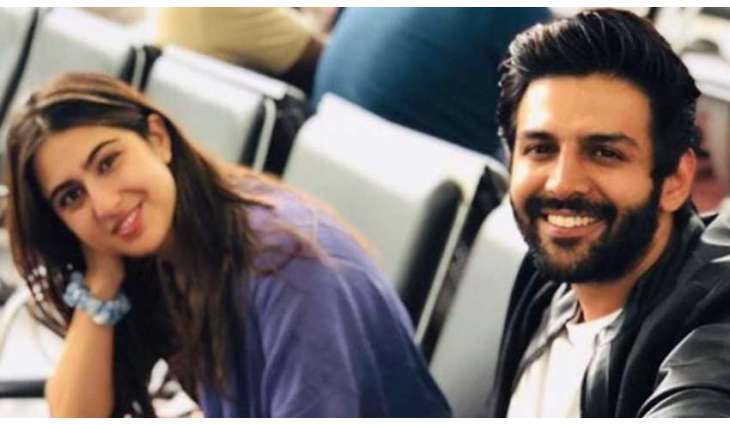 Bollywood actors launch trailer of upcoming romantic drama film in Mumbai
