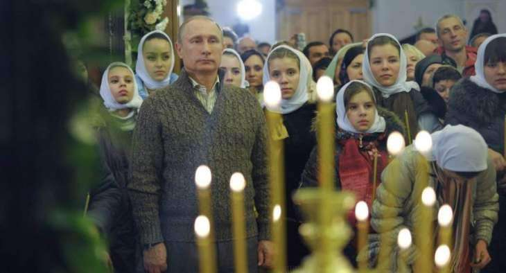 Putin Wishes Merry Christmas to Orthodox Christians, Commends Role of Church