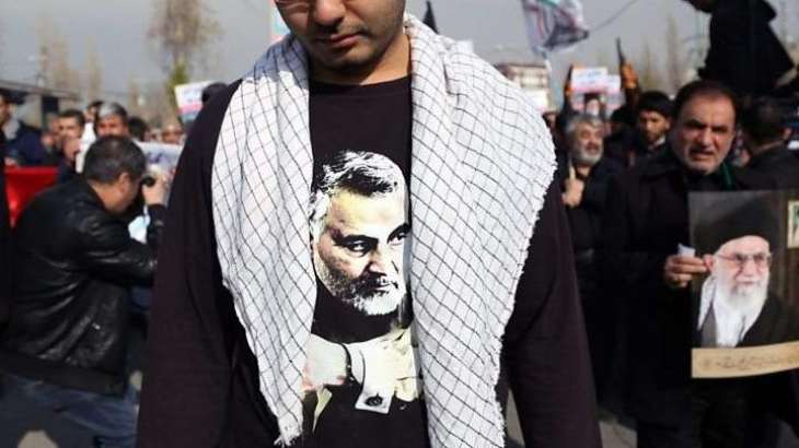 Soleimani: Iranians flock to hometown for commander's burial