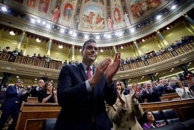 Spanish Parliament Votes to Back Sanchez as Prime Minister