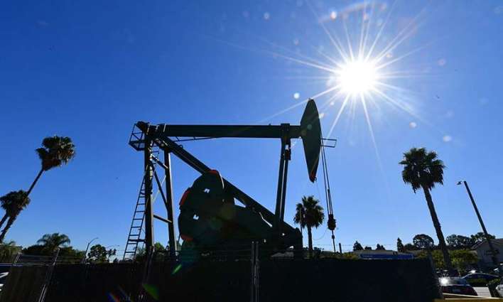 Oil Down Most Since 2020 Start as Some Argue Market Overbought on US-Iran Conflict