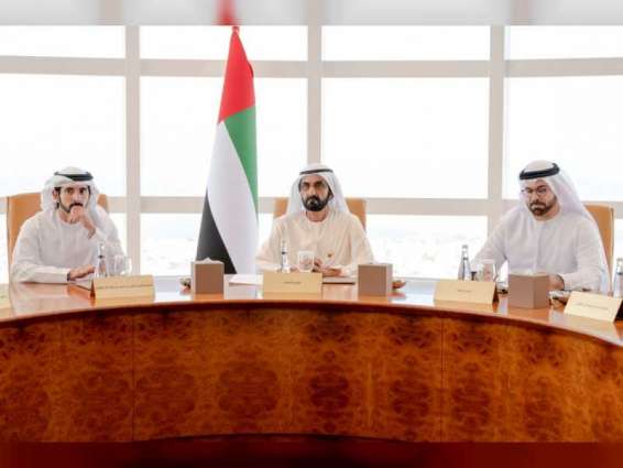 محمد بن راشد يترأس الاجتماع الأول لمجلس دبي